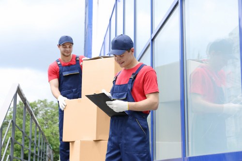Customer confirming a Hornchurch man with van booking details