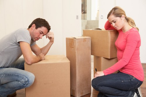 Careful moving support for a flat or house in Hornchurch