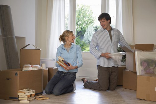 Manual handling safety during loading and unloading