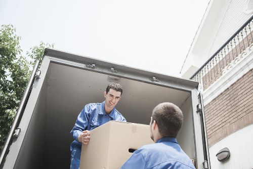 Storage and packing boxes for homes and businesses in Hornchurch