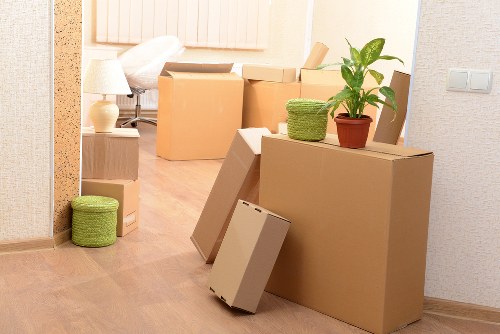 Organised moving boxes and labels in Hornchurch